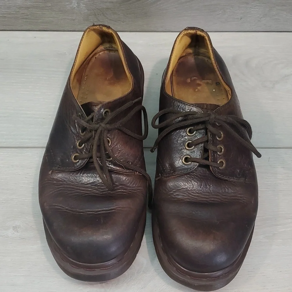 Vintage Doc Dr.Martens Mens Y2K Made in England boorish shoes sz UK 6 US 7
